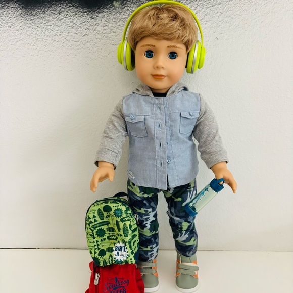 AMERICAN GIRL #74 Retired Boy Doll with Clothes and Accessories - Picture 1 of 16